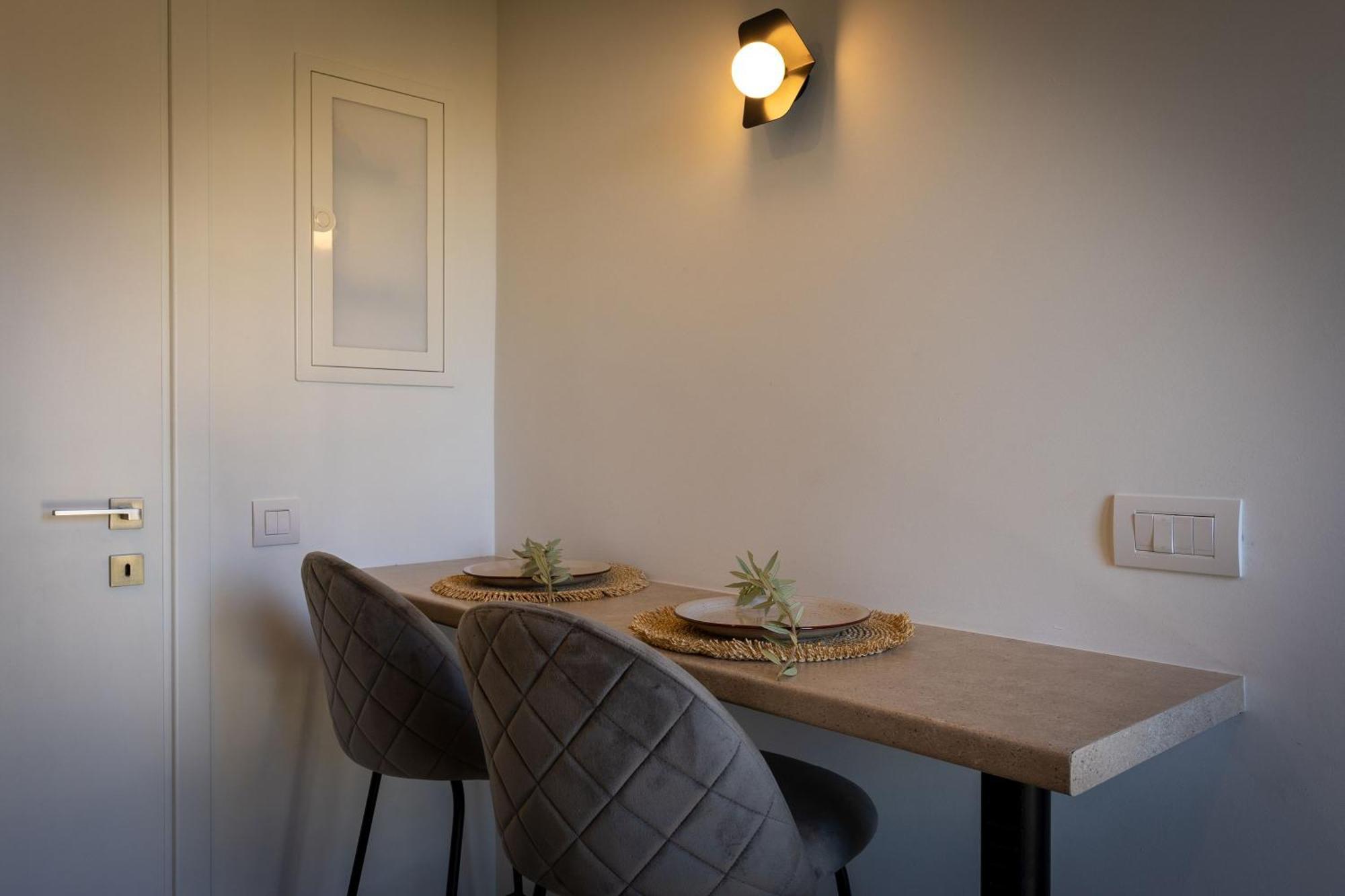 Lodge Modern Apartments, In Kalamaki Centre Eksteriør bilde